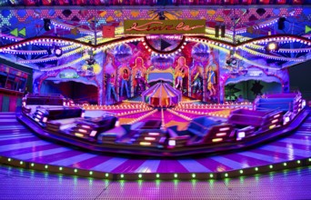 Petersburg sleigh ride, round ride, rides, motion, motion effect, neon lights, Cannstatter Wasen,