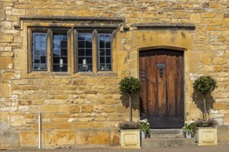 Window, door, house, Chipping Campden, The Cotswolds, England, Great Britain