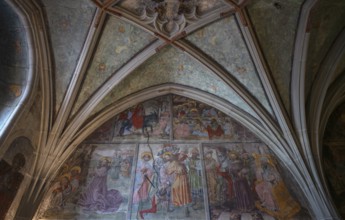 Interior view, vaulted ceiling, ceiling frescoes, ceiling painting, Sylvester Chapel, Cathedral of