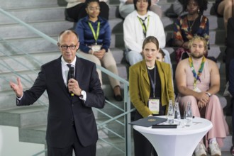 Friedrich Merz (CDU), Chancellor of the Federal Republic of Germany, at the opening statement for