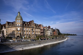 Art Nouveau facades, historic town houses on Seestraße with the Seerhein, Constance funnel, Lake