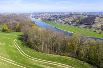 Aerial view of the Elbe valley south of Meissen, in the foreground the Totenhäuschen, on the other