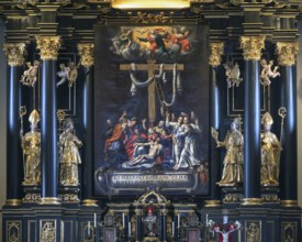 High altar with Lenten cloth, painted by Paul Honecke in 1626, baroque collegiate church, built
