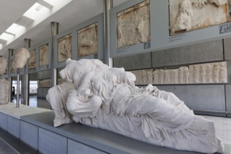 Reclining figure from the east pediment of the Parthenon, reconstruction, Acropolis Museum,
