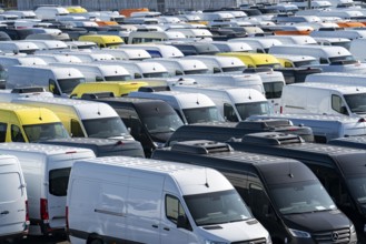 Car terminal in the inland port Logport I, in Duisburg on the Rhine, vehicle handling of new cars,