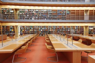 View of the general reading room of the Berlin State Library in the Unter den Linden building, the