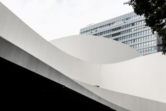Schauspielhaus and Dreischeibenhaus, Düsseldorf, Rhineland, North Rhine-Westphalia, Germany, Europe