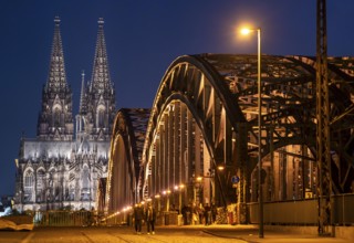 Cologne Cathedral, has been shining in new light since Easter 2025, the old metal halide lamps have