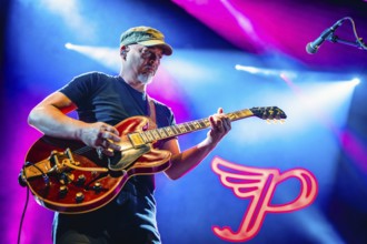 Joey Santiago, guitarist of the Pixies live on The Night The Zombies Came - 2025 European Tour at
