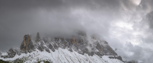 View of part of the Odle group from the Gampen meadow, Dolomites, snow, Puez-Odle nature park Park,