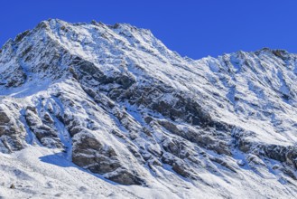 Snow-covered mountain ridge, near Grimentz, Val d'Anniviers, Valais Alps, Canton Valais,