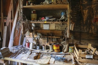 Lost Places, abandoned house, vacant building, workshop, cables, cans, rubbish, outbuilding, Honau