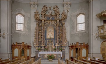 Altar of Our Lady of the Rosary, side altar, Church Basilica Parrocchiale SS. Filippo e Giacomo,