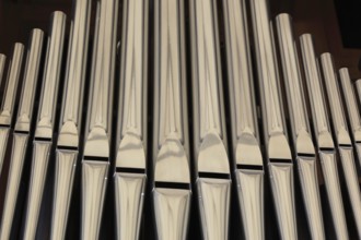 Organ pipes, organ of the Roman Catholic town parish church of St. Augustin, Coburg, Upper
