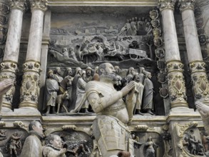 Epitaph, alabaster tomb, praying group of figures, Morizkirche, Evangelical Lutheran Town Church of