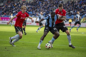 Football 3rd division, season 2024/25, matchday 15: Waldhof Mannheim vs Hannover 96 II. On the