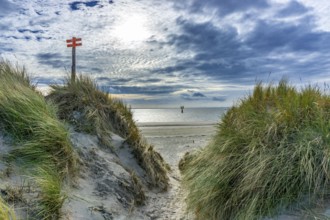 North Sea, Spiekeroog Island, autumn, dune landscape in the west of the island, dune crossing, East