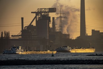 Duisburg-Hüttenheim steel site, Hüttenwerke Krupp-Mannesmann, HKM, blast furnace, Rhine, cargo