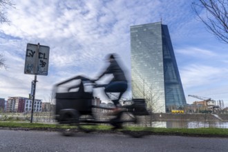Building of the European Central Bank, ECB, cycle path on the Main in Frankfurt, Hesse, Germany,