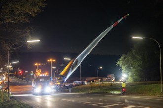 Transport of a 68 metre long, 22 tonne blade of a wind turbine, here in Schwelm, with a