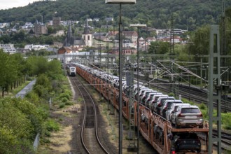 Upper Middle Rhine Valley, goods train, car transporter at Bingen station, waiting for permission