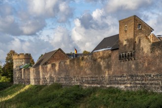 The village of Zons on the left bank of the Lower Rhine, former fortified zone, belongs to
