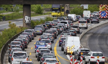 Duisburg, North Rhine-Westphalia, Germany, traffic jam on the A40 motorway at the Kaiserberg