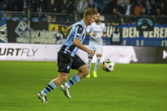 Football 3rd division, season 2024/25, matchday 12: Waldhof Mannheim against SV Wehen-Wiesbaden. On