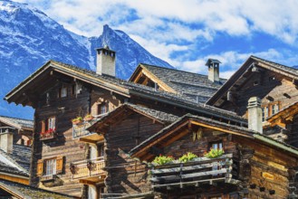 Old wooden houses in the historic village centre, Grimentz, Val d'Anniviers, Valais Alps, Canton
