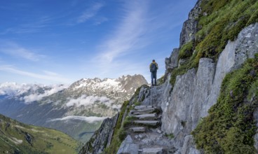 Mountaineer on a hiking trail, view of mountain panorama, Chamonix, Haute-Savoie, France, Europe