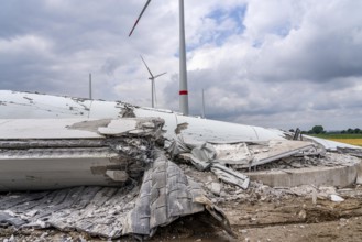 Demolished tower of a 20 year old wind turbine, in the Werl wind farm, 5 old Enercon E-66 turbines