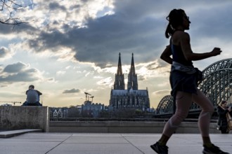 Panorama, Skyline of Cologne, with the cathedral and the railway bridge, Hohenzollern Bridge, on