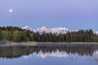 Hegratsrieder See near Füssen, Allgäu Alps, snow, moon, dawn, Allgäu, Bavaria, Germany, Europe