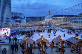 Essener Wintertraum, ice rink and catering on the Kennedyplatz in Essen, on over 2, 000 m2 and 2