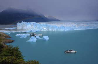 El Calafate, Patagonia, Argentina, Perito Moreno Glacier in Los Glaciares National Park. The Perito
