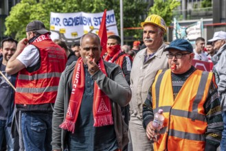 Demonstration by many thousands of steelworkers in front of the ThyssenKrupp headquarters in Essen