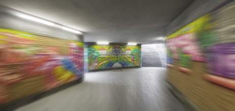 Art project by Martin Blumöhr, zoom effect, pedestrian subway Niwenhaus, Dom-Pedro-Straße, Munich,
