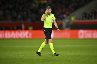 Referee Referee Enea Jorgji Albania Gesture, Gesture, UEFA Conference League, Voith-Arena,