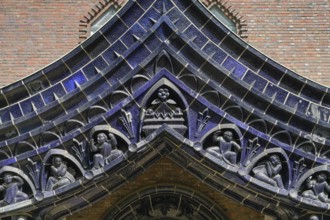 Evangelische Kreuzkirche, Hohenzollerndamm, Wilmersdorf, Berlin, Germany, Europe