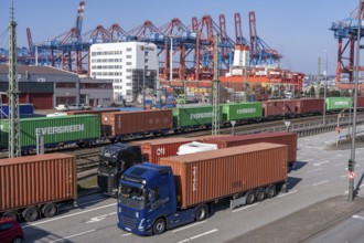 Port of Hamburg, Waltershofer Hafen, container ships, goods train with containers and container