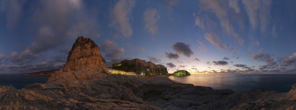 360° panorama at the beach Lido Le Roccette Club Tropea with the old town of Tropea situated on