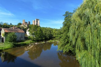 Herisson labeled Small City of Character. View on the castel of Ducs de Bourbon and river Aumance.