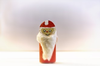 Single wooden Father Christmas, with long beard, smiles, simple craft, DIY, do it yourself