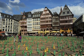 Green unity men at the Römer in Frankfurt