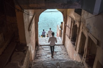 Ganga river, varanasi ghat, uttar pradesh, india, asia
