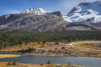 Icefields Parkway Road and giant glaciers in the mountains. Beautiful nature of the Rocky Mountains