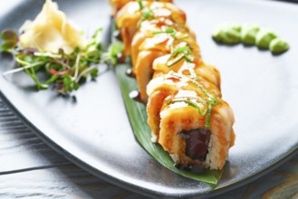 Rice Maki Sushi with nori foie mango and sweet onion