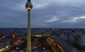 Berlin tv tower photographed during sunset, photographed from the opposite hotel viewing plattform