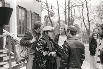 Elton John. English singer, songwriter born march 25 1947. Pictured wearing a chequered cap and a