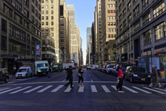 Manhattan, New York City, New York, USA, North America, Street scene with pedestrians in the city,